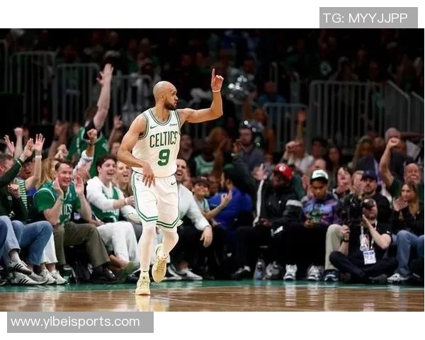 怀特下半场狂砍25分自信发言关键球绝不失手 怀特下半场狂砍25分自信发言关键球绝不失手