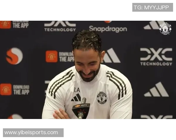 米体报道罗马租借齐尔克泽后买断费用或超3500万欧元具体金额待定 米体报道罗马租借齐尔克泽后买断费用或超3500万欧元具体金额待定