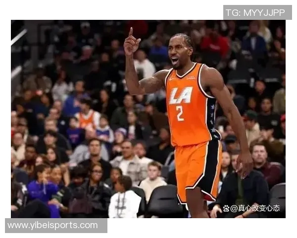 莱昂纳德半场状态火热三分球连中五记砍下18分助球队争胜